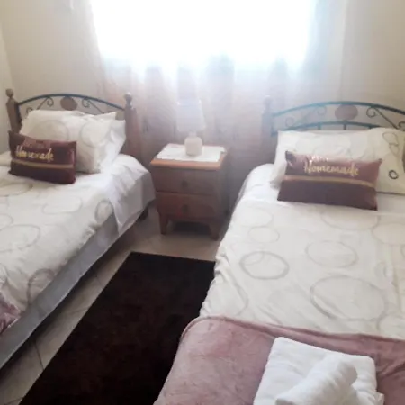 Abitare Lovely Comfy Apt Apartament